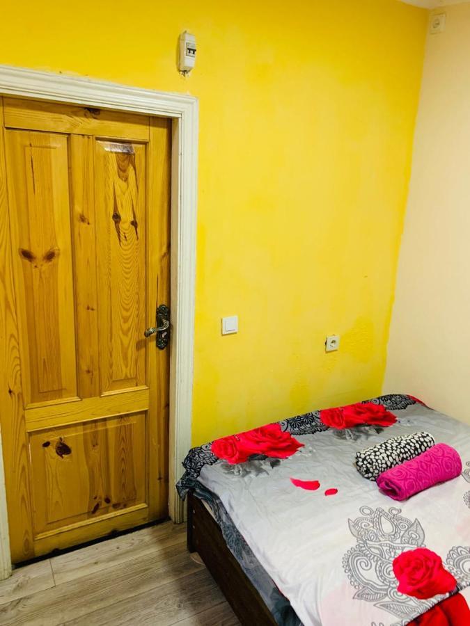 Home Stay Georgia Τυφλίδα Εξωτερικό φωτογραφία
